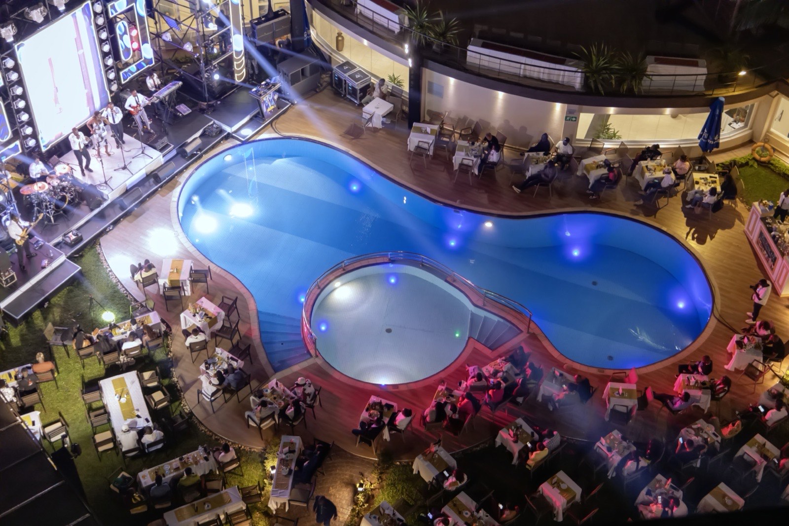 Tropicanna Poolside dining area set up for an evening event